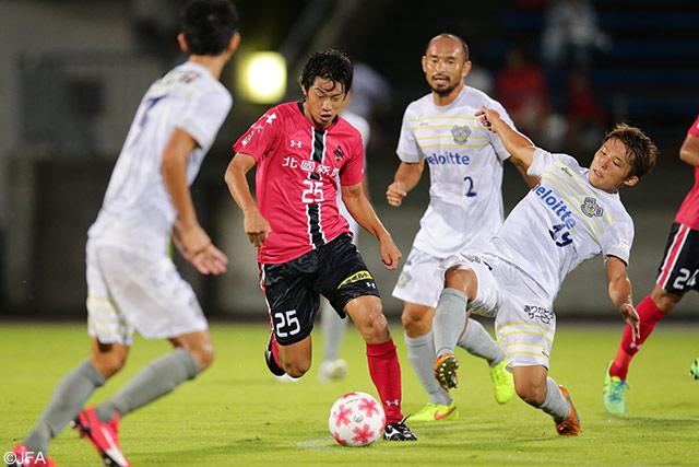 天皇杯 Jfa 第100回全日本サッカー選手権大会 天皇杯 1回戦 本日の13試合を終えて 1回戦の全日程が終了 大会2日目は90分で決着がつかない熱戦が多い中 Jリーグ勢が意地を見せました 写真 金沢vs今治 詳しい結果はこちら Http T Co Aebciifqln