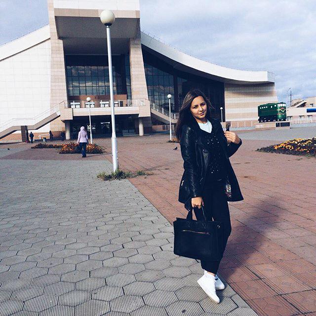 instanv's tweet photo. 🍃🍂
#likeeees #likeforlikes #likeforlike #like4like #likelove #likes #likecome #like #instalike #insta #likeforfollo… http://t.co/wR4xNVjND3