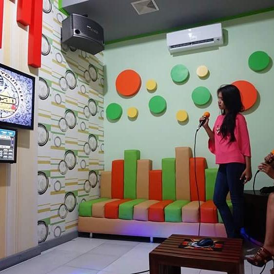 FalcaoCafe's tweet photo. Room baru @FalcaoCafe http://t.co/zsY8DMRsPf