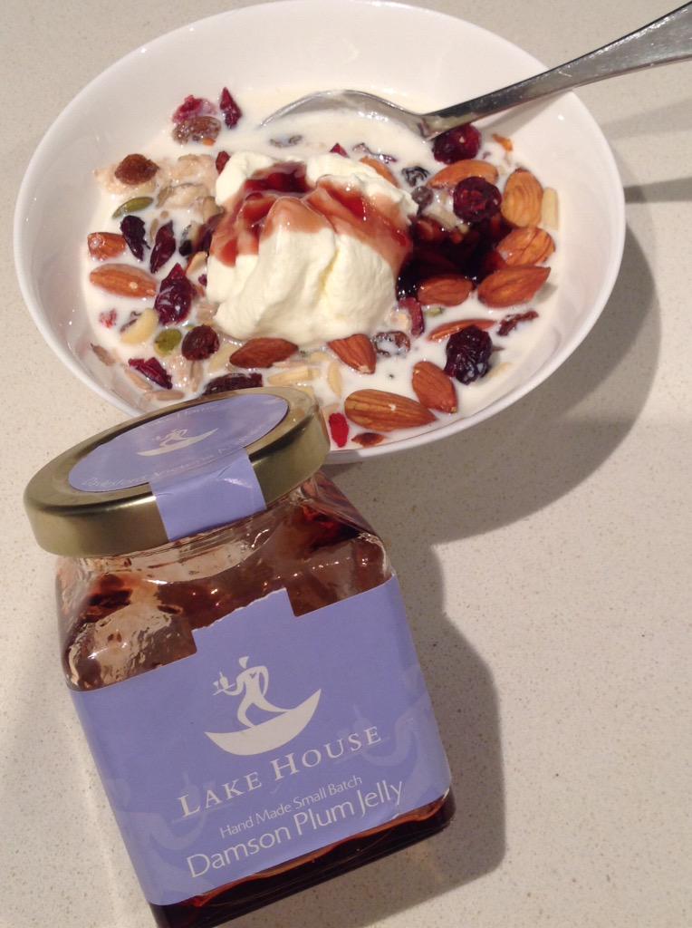 Adding <a href="/LakeHouseDF/">LakeHouseDaylesford</a> Damson Plum Jelly to muesli makes my brekkie enjoyable. Thanks <a href="/wolfinkitchen/">alla wolf tasker</a>