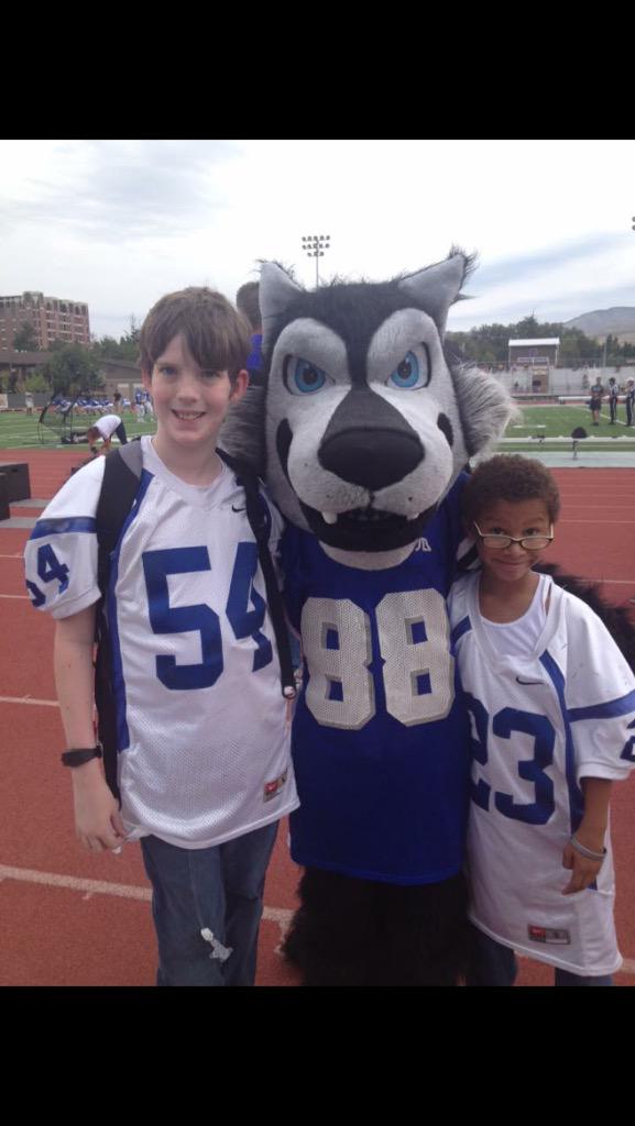 TimberlineWolv1's tweet image. Last week to get your #4TheAbility  bands and stickers to support our kids!  Let&apos;s Help!!!