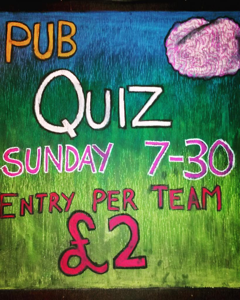 stagedoorstoke's tweet image. Come and join us for the pub quiz tonight from 7.30pm. No more than six per team. £2 entry per team. #sundaypubquiz