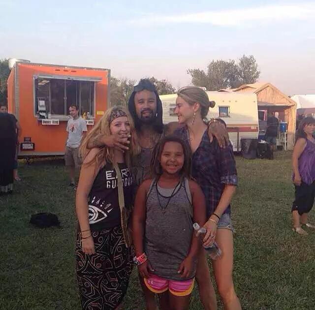 Shailene Woodley On Twitter Shailene Woodley And Nahko Bear At The Black Hills Unity Concert Http T Co Zqyq8afpog