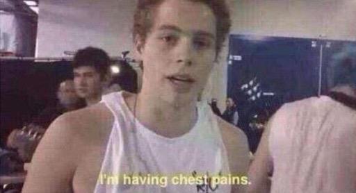 We are not even 7K ahead #ShesKindaHotVMA