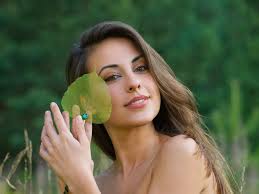 SketterJ's tweet image. Where's a good place to take a first date?dld.bz/dKRRQ