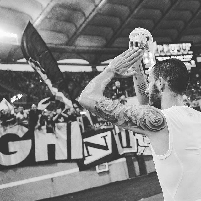 Fame. Palle. Umiltà. Una squadra è in questi momenti che deve venire fuori. L'unione fa la… ift.tt/1UmFCCx