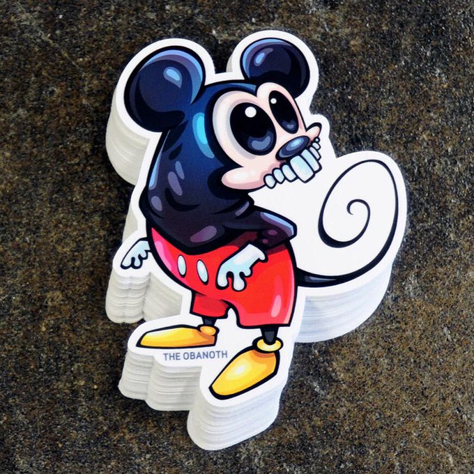 Watch theobanoth's leaked NSFW photo on TwXstars