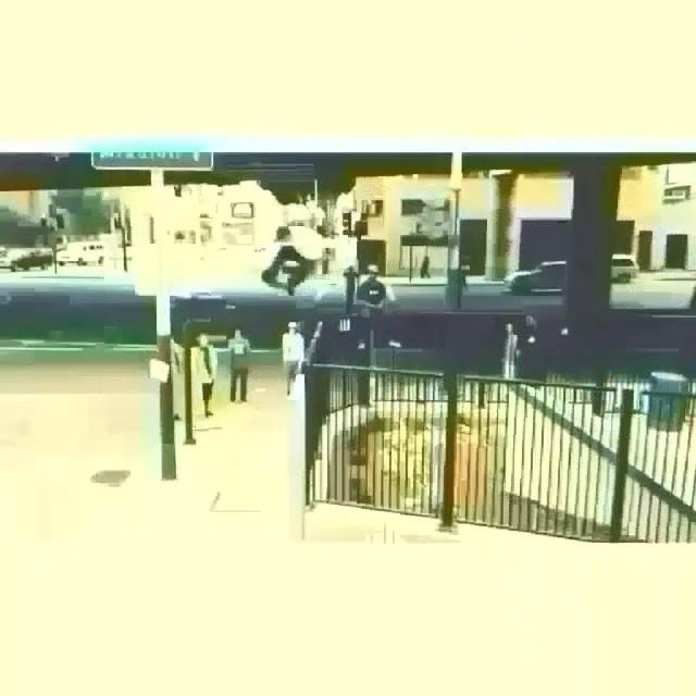 shralpin's tweet image. It&apos;s not a fly out its a blast off🚀🚀🚀🚀🚀🚀🚀 from the @therealsquints 🎥: @justsomedude ift.tt/1ErCenP