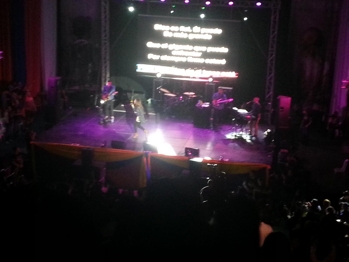 Milagros Averiano (@milaveriano) on Twitter photo Dios es fiel. El puede, es más grande que el gigante que pueda enfrentar. <a href="/ChristineDmusic/">Christine D'Clario</a> #Gracia2015 Venezuela. Dios es fiel. El puede, es más grande que el gigante que pueda enfrentar. <a href="/ChristineDmusic/">Christine D'Clario</a> #Gracia2015 Venezuela.
