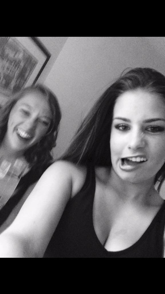 MaddieMacLean2's tweet photo. Going back to Acadia like 🎊💥🎉 http://t.co/xAYcpROBCH