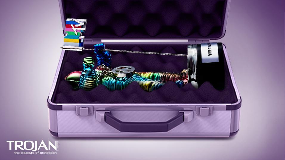 TrojanCondoms's tweet image. Make sure to protect your Moonman tonight. And every night. #ArtistToWatch @MTV #VMAs #TrojanBigNight