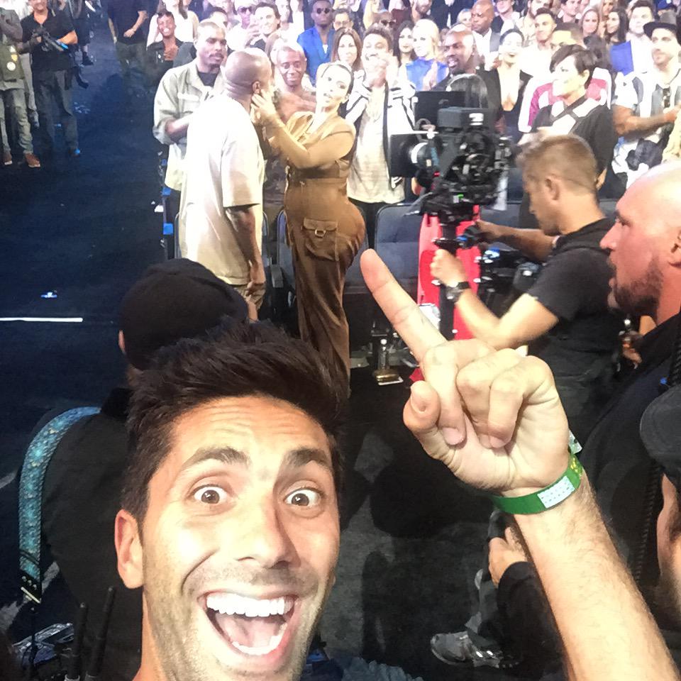 NevSchulman's tweet image. So close I can almost touch it... #VMAs