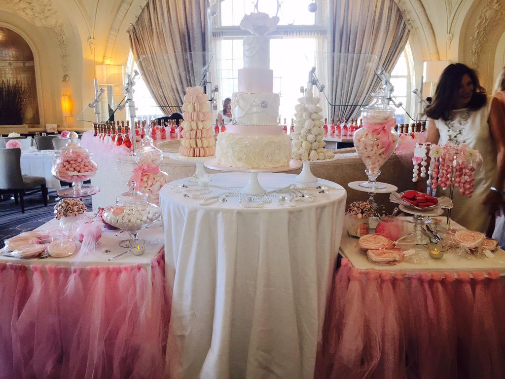 BellevuePhilly's tweet photo. A beautiful day for a beautiful lady! @UnikCakes #prettyinpink #inahyattworld #xixphilly #bridalshower #candybar http://t.co/D0r7qik6Bc