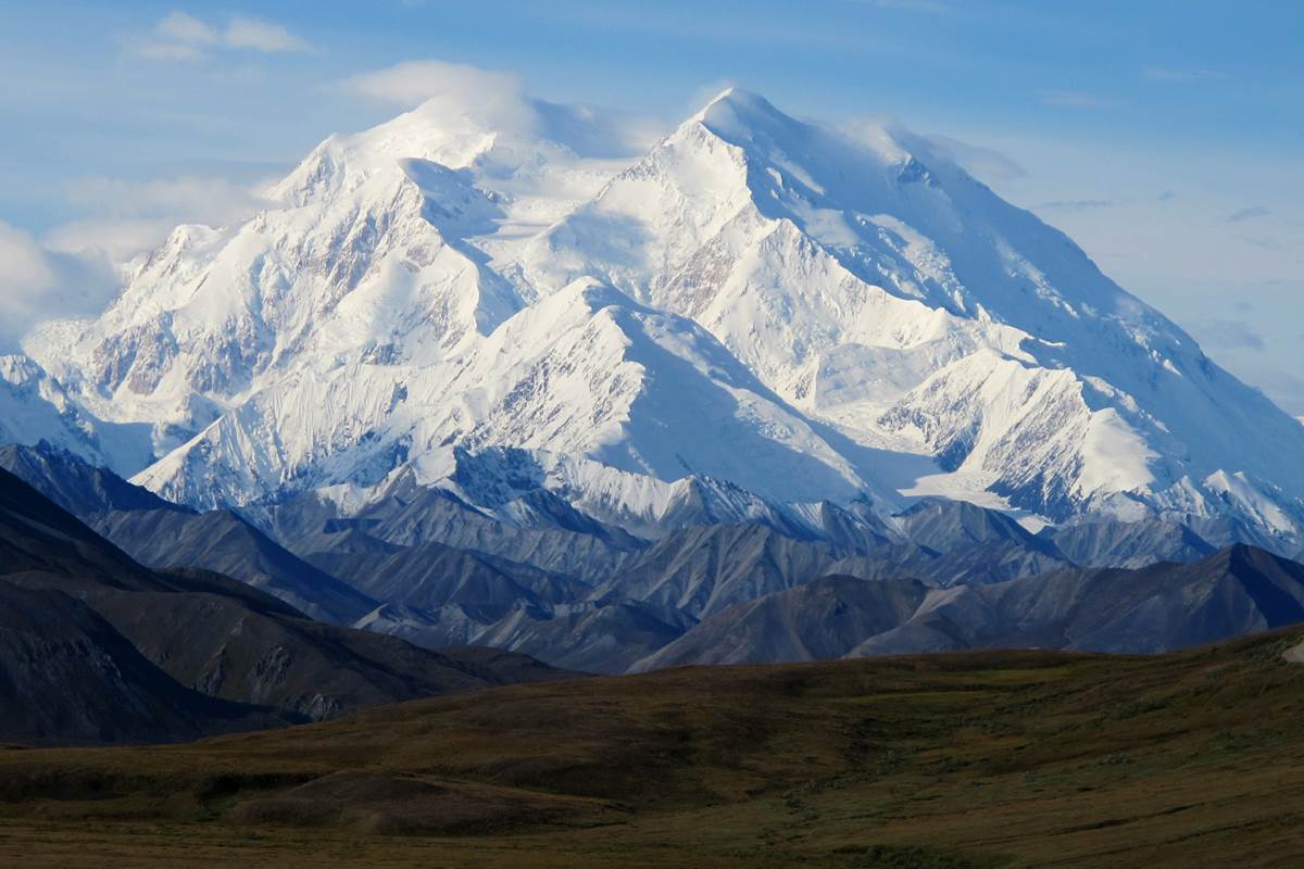 America's tallest mountain has been renamed: on.today.com/1Ky1FFx