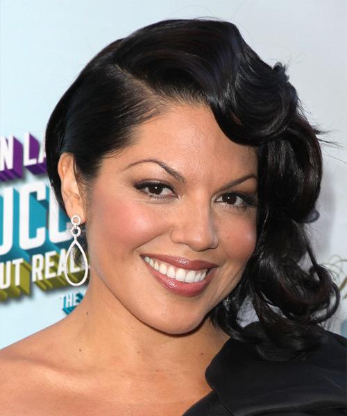 Happy birthday to Sara Ramirez! The  Greys Anatomy star turns 40 today!   