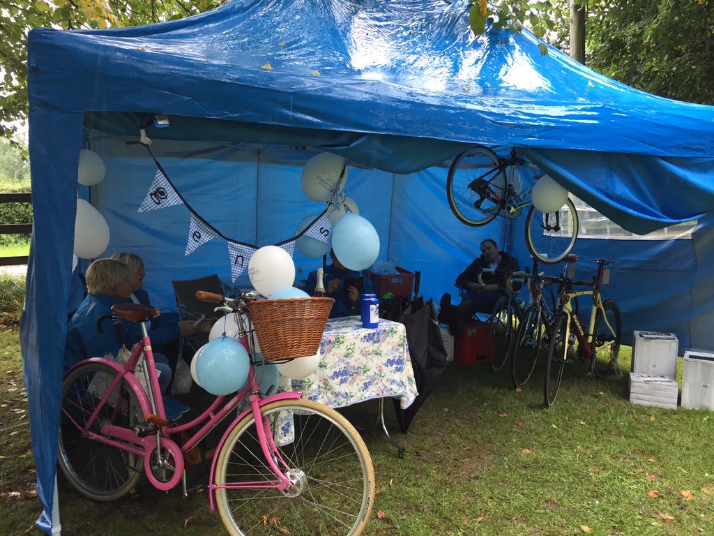 doonsie's tweet photo. It's a lovely day in Bucks today...  Somewhat reminiscent of #Challenge57 but a bit drier ha ha ha #GenesisResearch http://t.co/fTOaQCaXJi