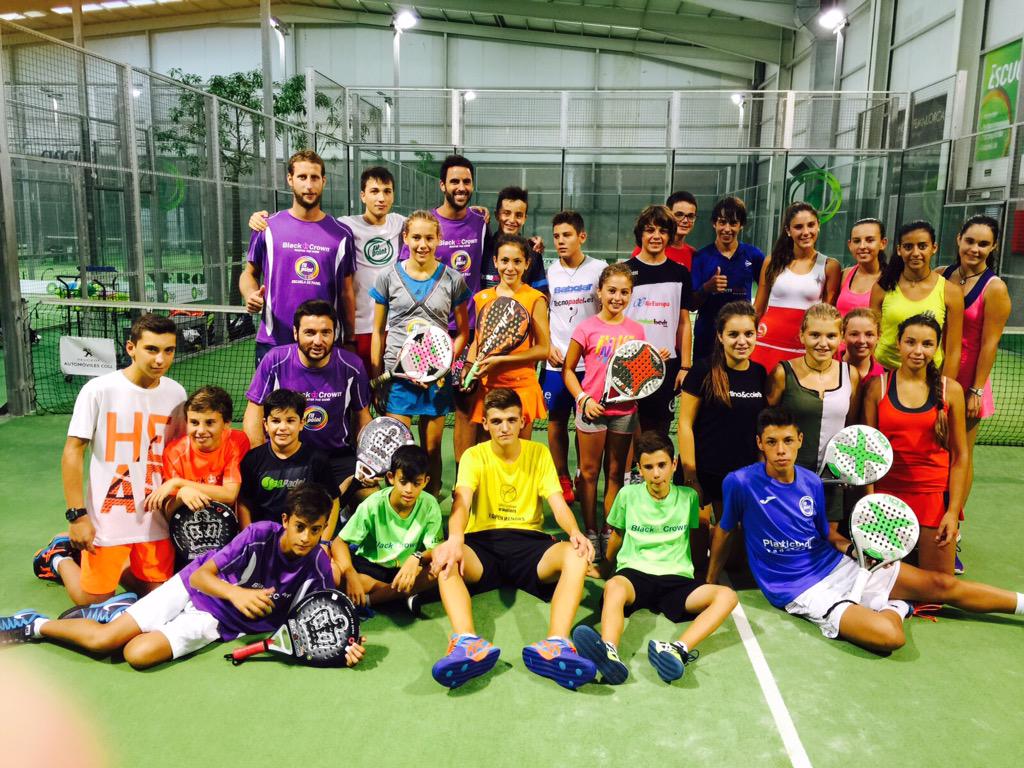 FitPointPadel's tweet image. Queremos dar las gracias a todos los niños que han venido a preparar el Cto de España con nosotros! @padelfederacion