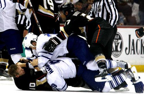 Happy 42nd birthday to the one and only Scott Niedermayer! Congratulations! 
