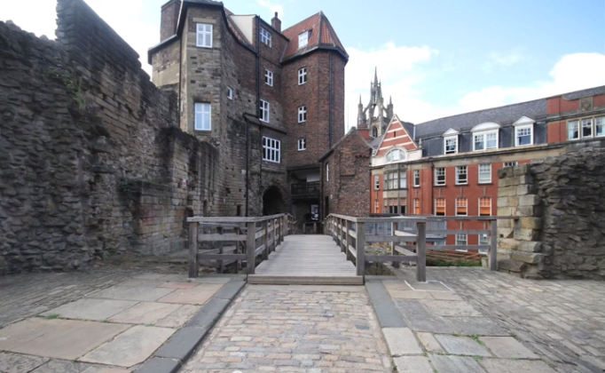 Newcastle Castle tweet media