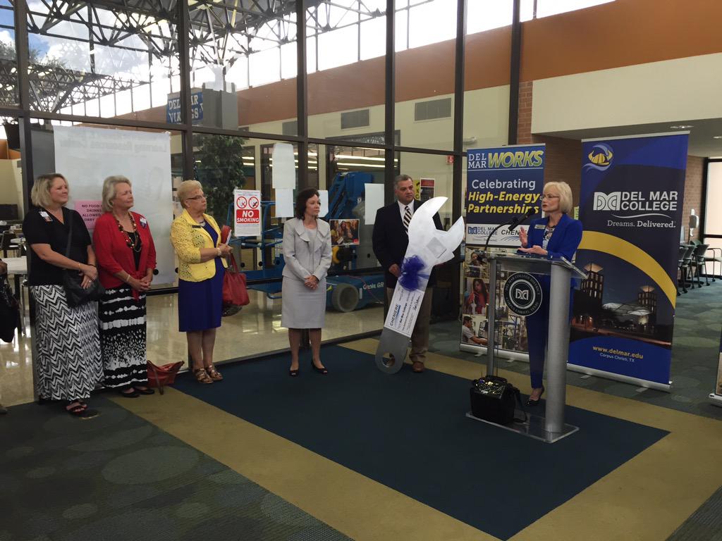 CTEnergyEffects's tweet image. “@CallerClow: Cheniere rep says this $250k is just the beginning http://t.co/batcFoH1di” #ccenergy