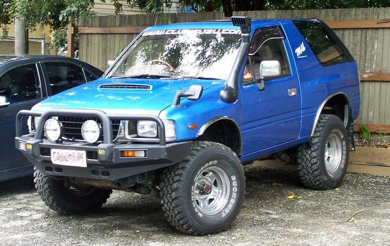Isuzu mu 1995