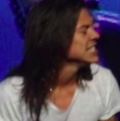 H N On Twitter Straight Hair Harry Styles Http T Co 1dkkwhe8cj