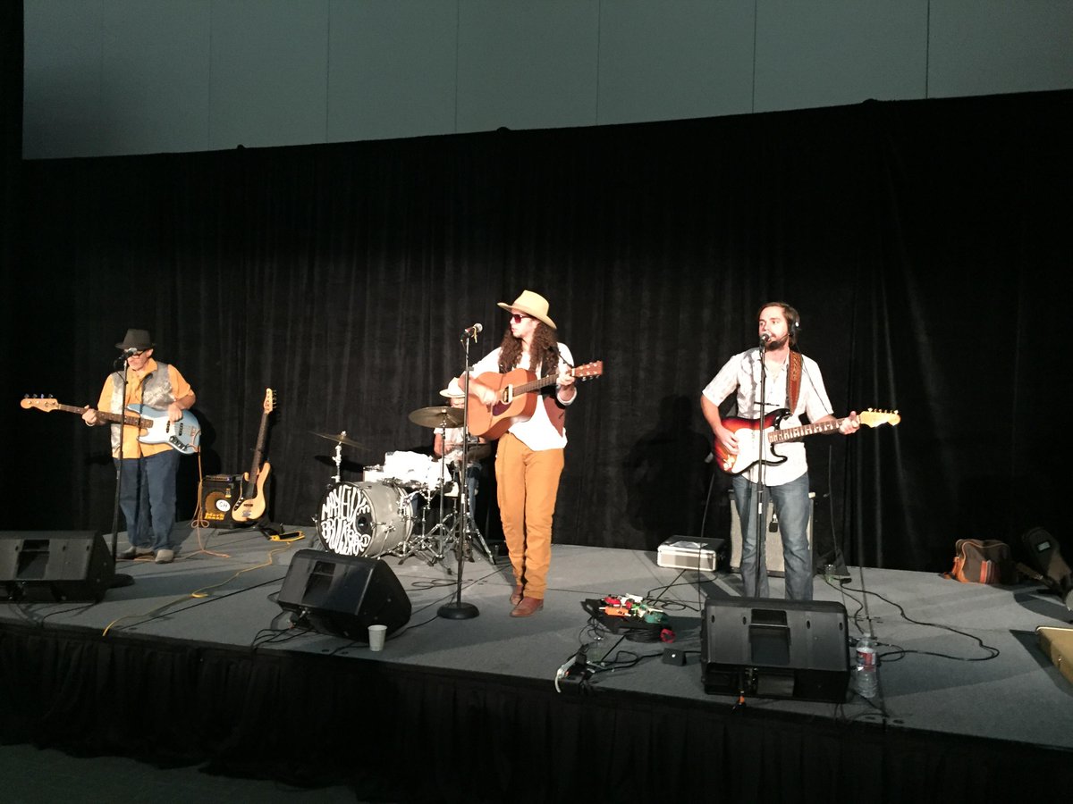DallasMarks's tweet image. Some Texas twang to begin #SABOUC