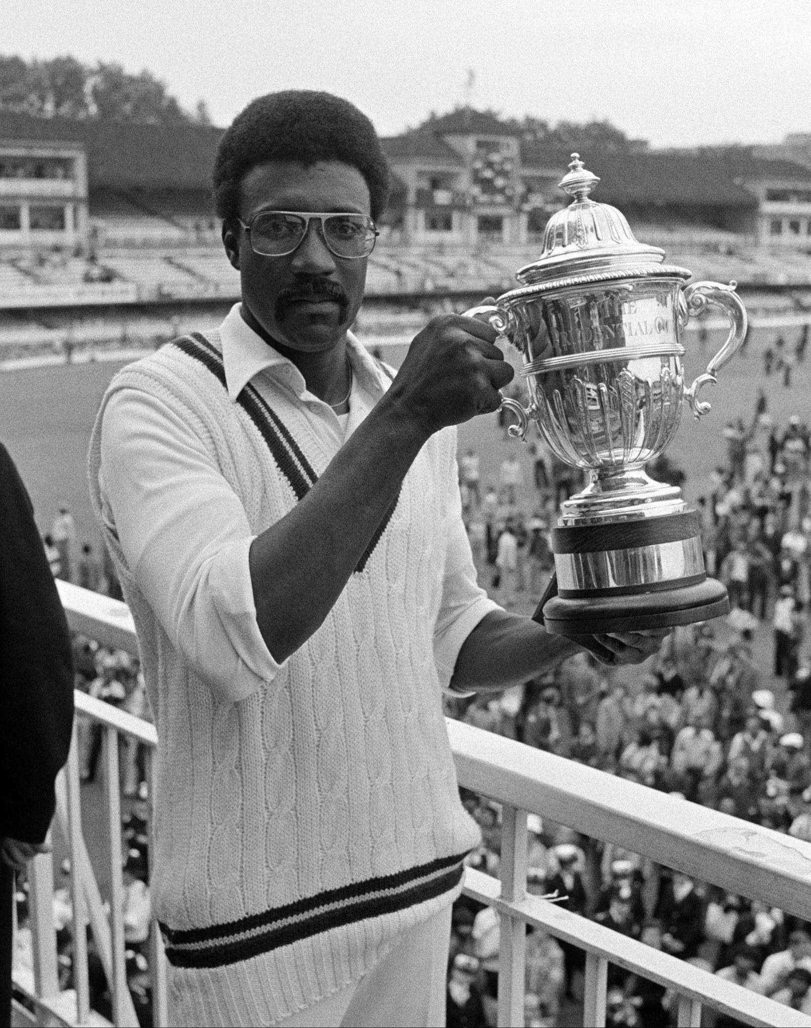 7515 Test runs at an ave of 46
1977 ODI runs at an ave of 39

Happy Bday to d 75 ad 79 WC winning captain,Clive Lloyd 