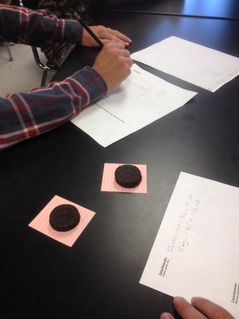 deucehorse1's tweet photo. Are double stuf Oreos really double stuffed?? #agedu365 #inquiry #nataa14 @DuPont_News http://t.co/wAvZRoNocK
