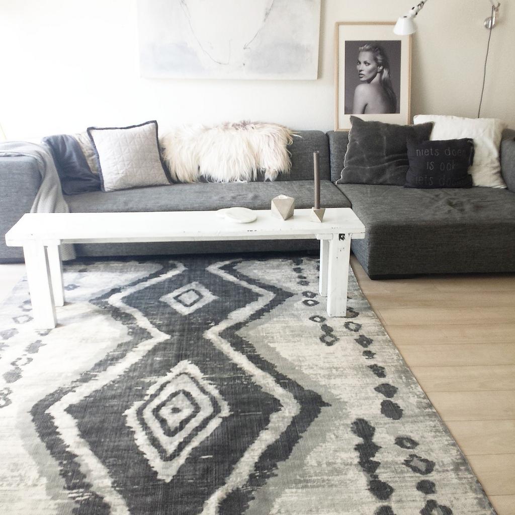 RusticusMarieke's tweet image. For SALE afgeprijsd vloerkleed van HK living shopmariekerusticusstyling.nl