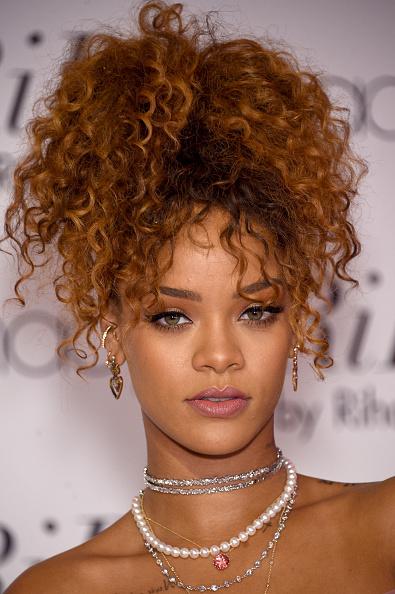Fotos de Rihanna (apariciones, conciertos, portadas...) [16] - Página 30 CNxOitZWwAEQRR-