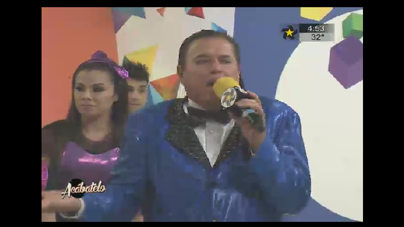 Renata19jerry's tweet photo. -Quitense a la ver....  por favor- 
Jajajajaja mori:333 http://t.co/rOpinDRmf3