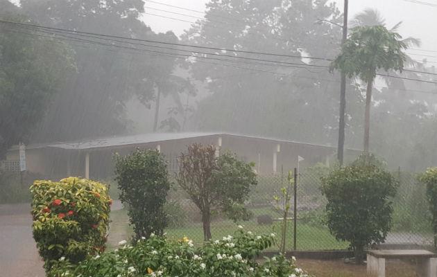 #ProvinciasPA Lluvias con tormenta azotan en Juan Demóstenes Arosemana bit.ly/1FdqyAg