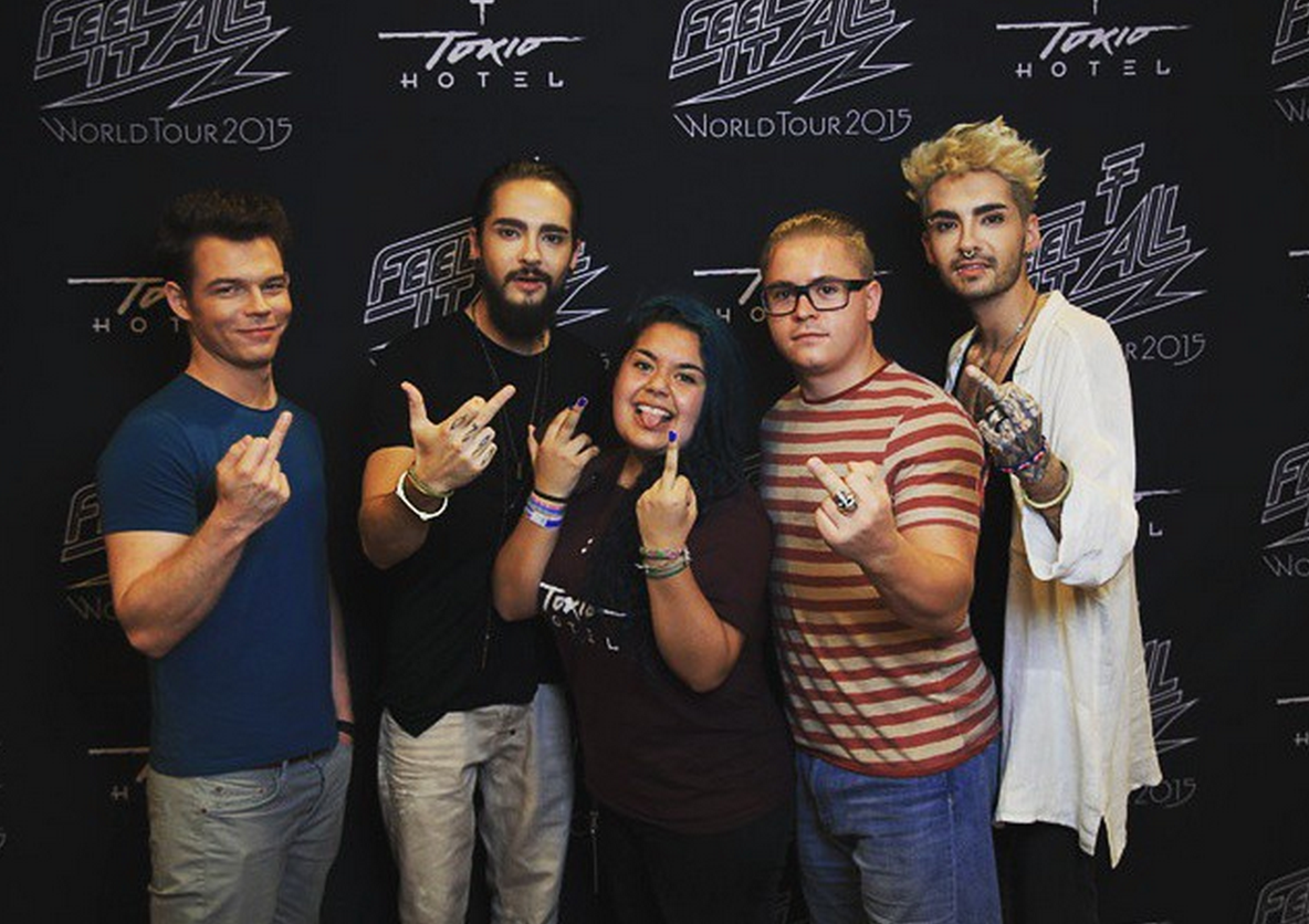 CNxXC-IWUAU-n1P.png:large (1024×723)