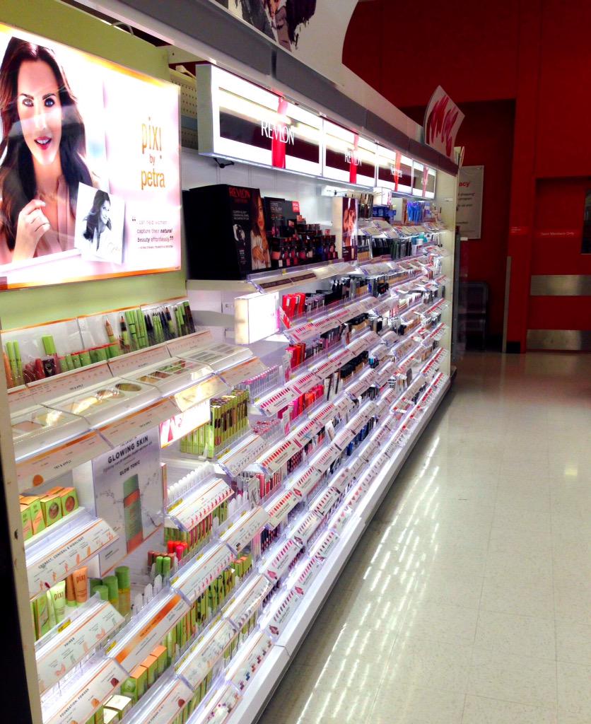 Target_Vince's tweet photo. Pixi, Revlon, Neutrogena, and Almay are #BringingBeautyBack at #T2455Davis @831Larry @TheWolf916 http://t.co/GjLC3lOA7d