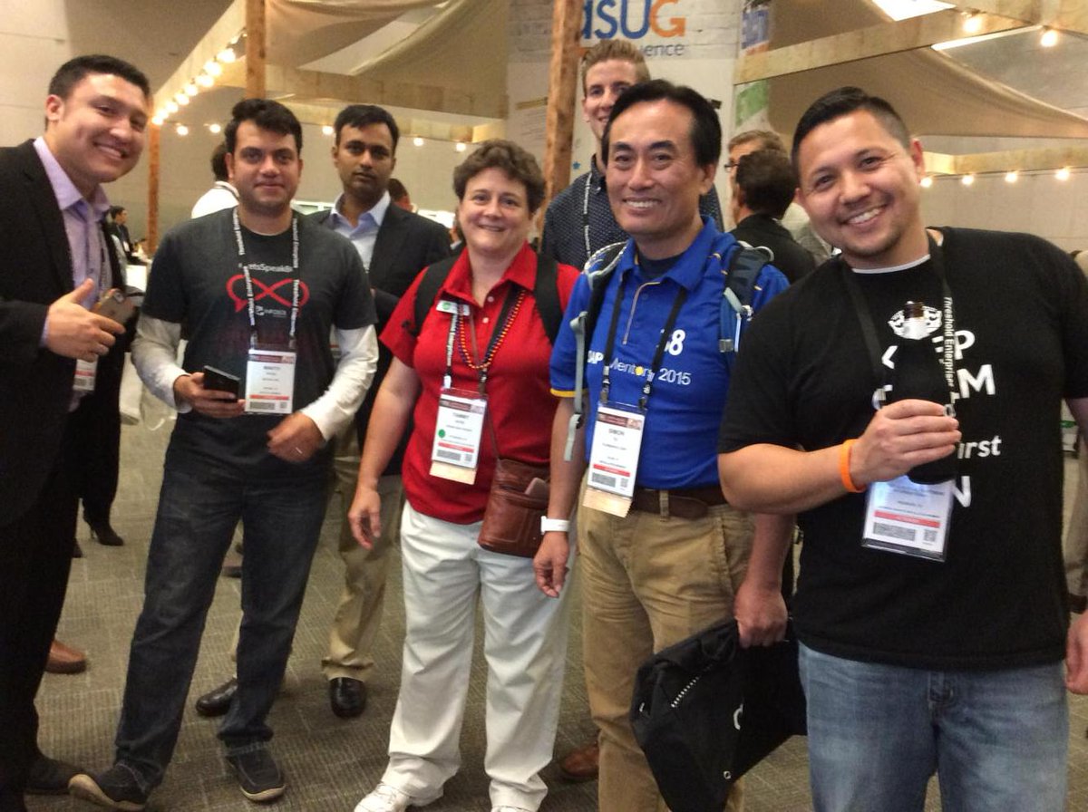 Ygrilltweets's tweet image. Horse racing at #sabouc with Xcelsius SAP dashboards solution from @InfoSolLTD #letsspeakBO