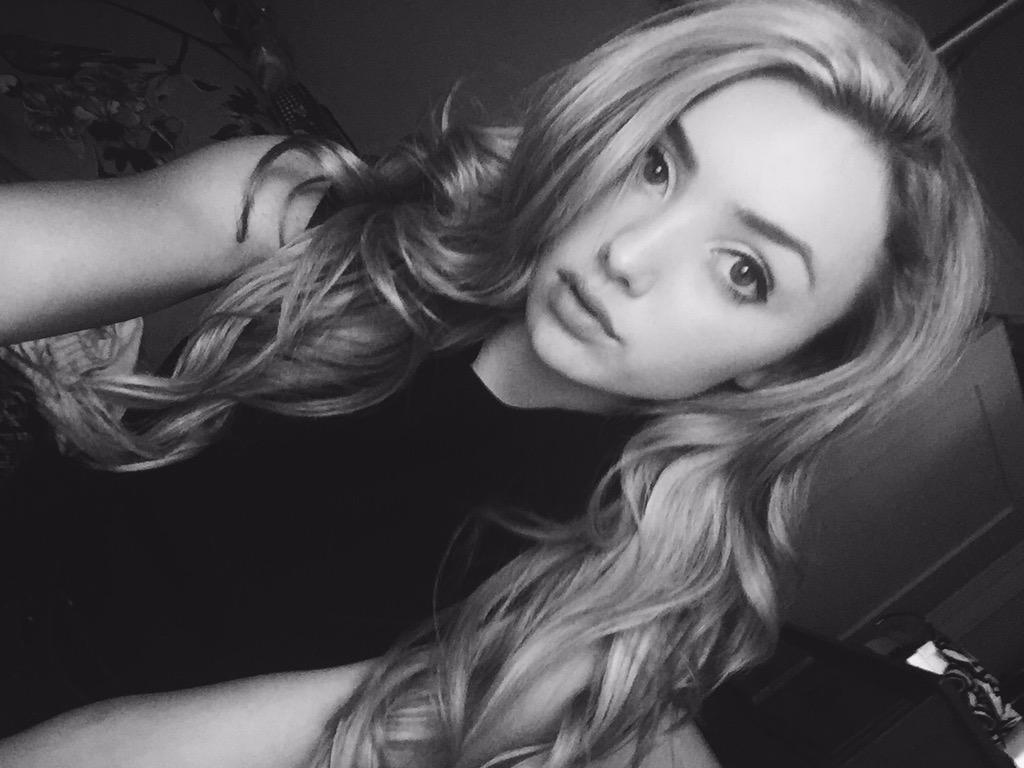 PeytonList's tweet image. Goodnight 😘