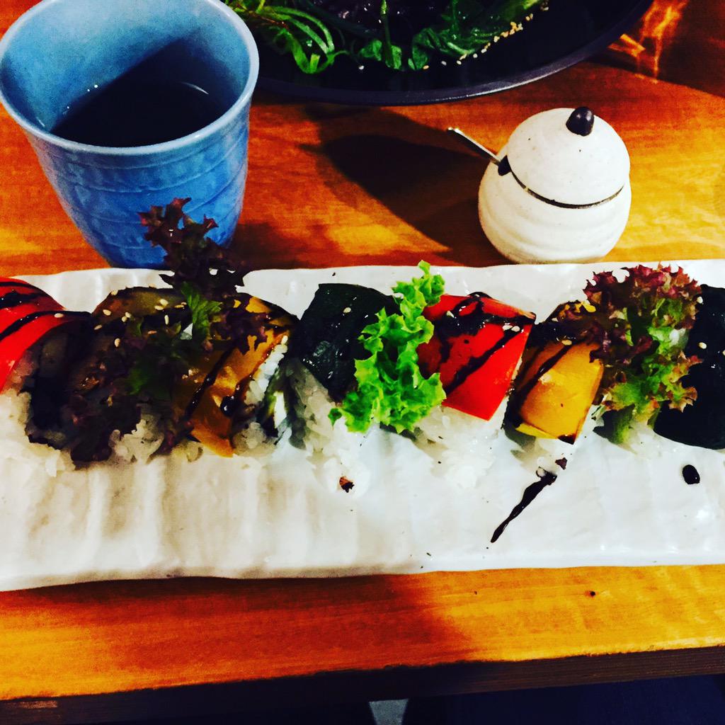#yummy #vegetarian #sushi in ByronBay 🍠🍆🌽 PS:I 💗ByronBay!Next time I must stay longer!!