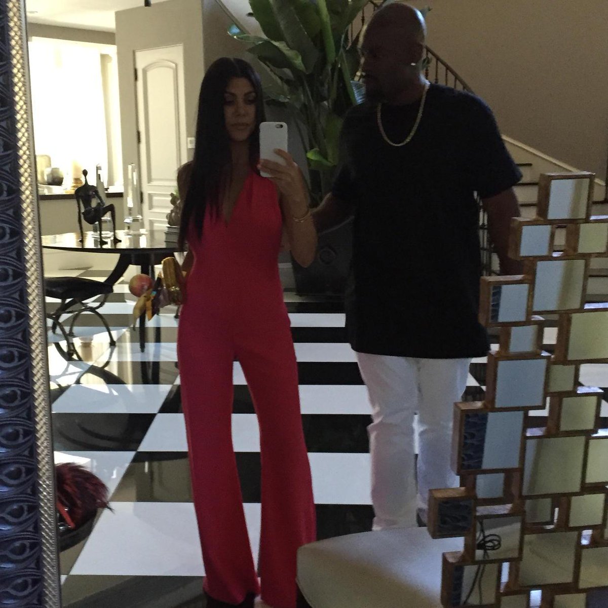 Embedded image permalink