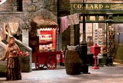 Dickens World is perfect for schools looking to learn about #Victorian times - planmyschooltrip.co.uk/10/Dickens-Wor… <a href="/Dickens_World/">Dickens World</a>