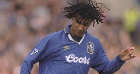   ChelseaFC_JKT48: Happy birthday to ChelseaFC legend Ruud Gullit who turns 53 today.  