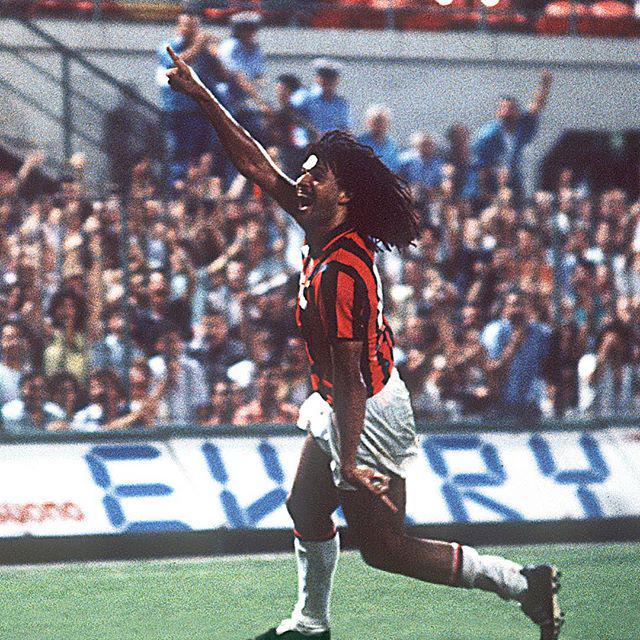[ACM insta] Happy birthday to the \"Black Tulip\" Ruud Gullit, today turning 53! 
Buon compl 