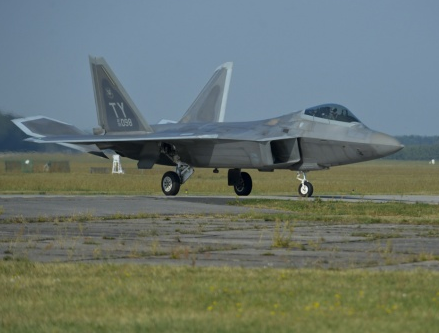 Украина, война, Россия, Польша, армия, оружие, США, НАТО, F-22 Raptor