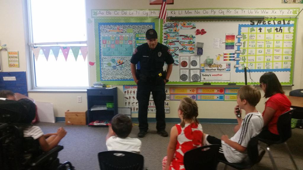 ShimerICAP's tweet image. #CPPD  Rocks!  Awesome visit by Officer Camacho  to talk about our word of the day...