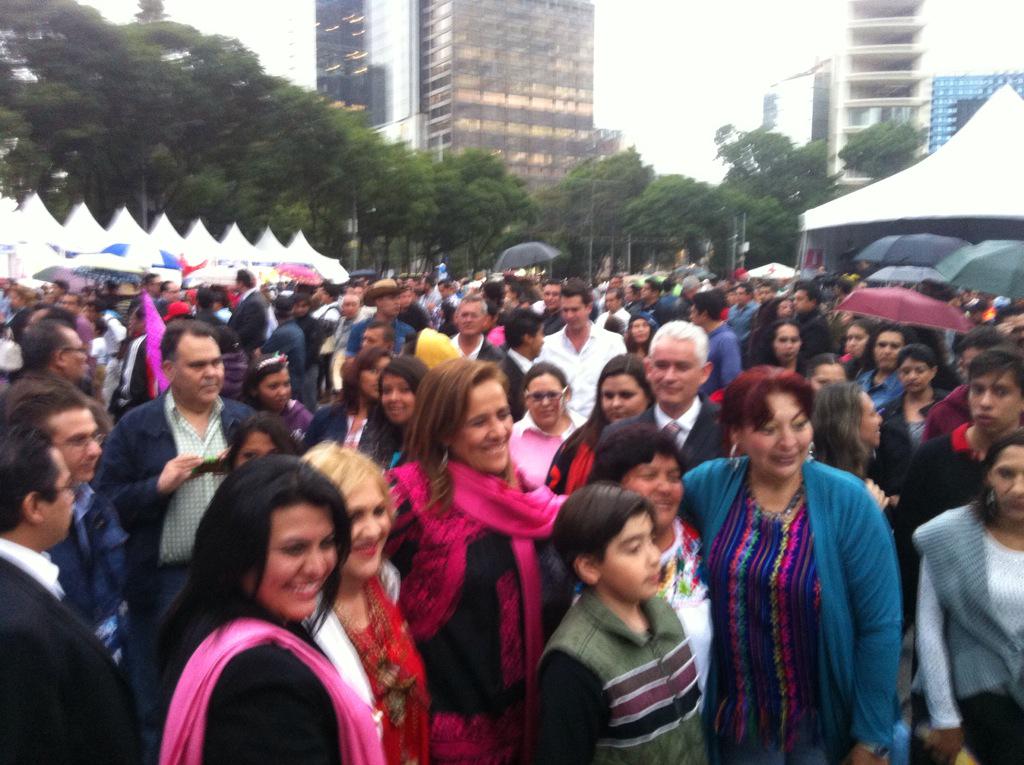 PAN_CDMX's tweet image. También nos acompaña @Mzavalagc en el #Aniversario76PAN festejemos juntos en el Ángel de la Independencia.