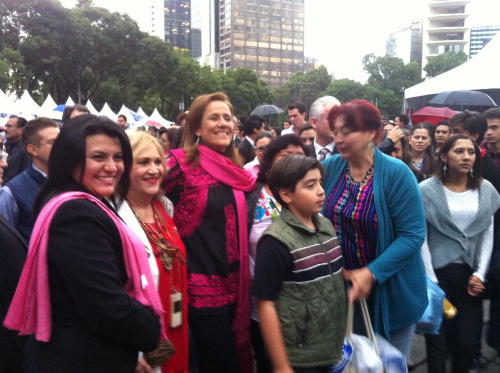 PAN_CDMX's tweet image. También nos acompaña @Mzavalagc en el #Aniversario76PAN festejemos juntos en el Ángel de la Independencia.