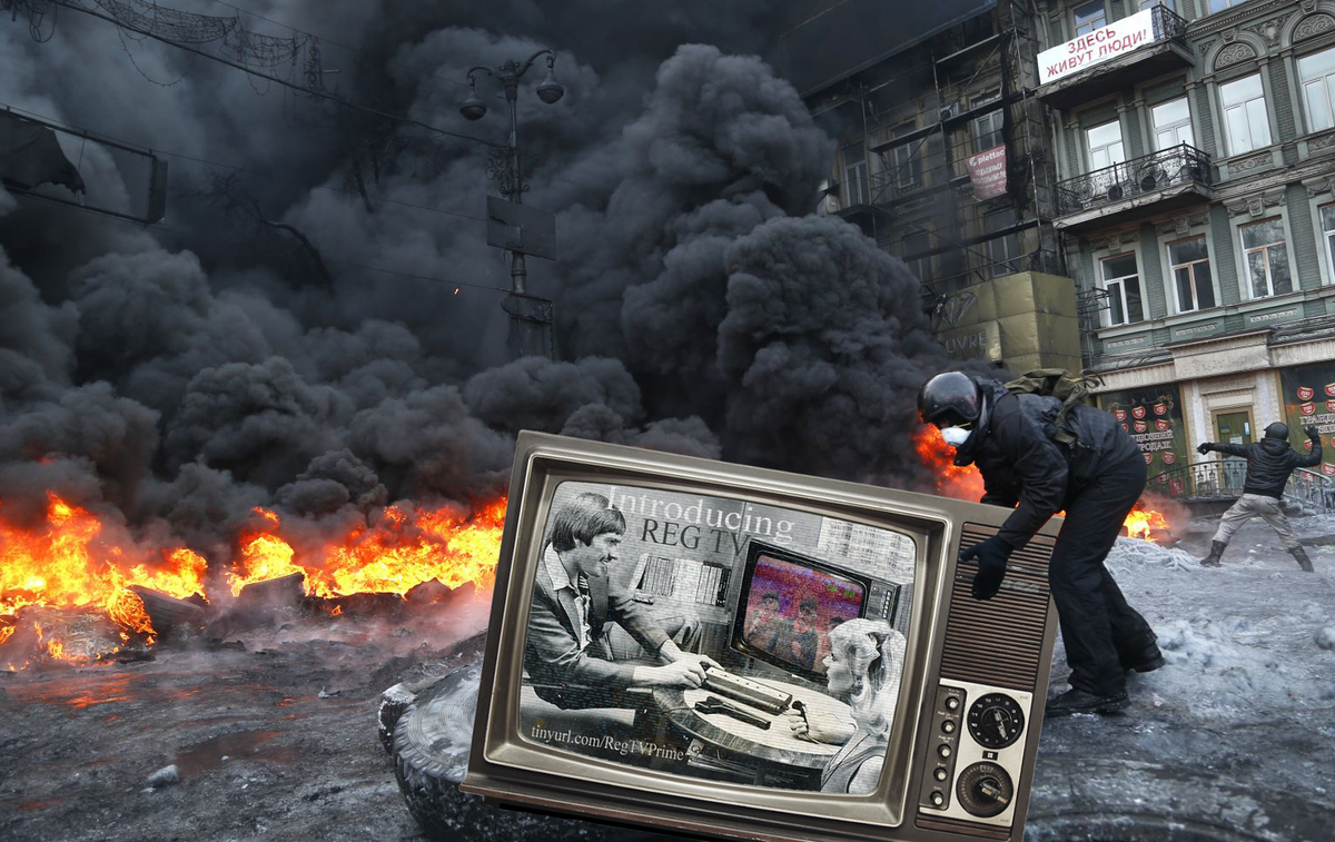 Regaulity's tweet photo. Introducing the hit new Computer Television Channel #RegTV Put on shuffle. Never turn it off https://t.co/wvXDN8DwKl http://t.co/nf8ugf1mwM