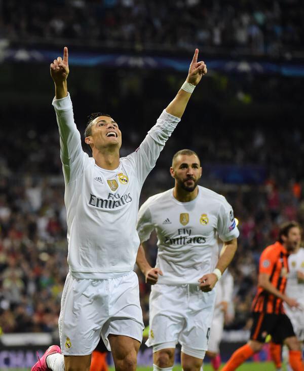 RealGomezRM's tweet photo. Hat-trick de Cristiano Ronaldo. 8 tantos en los 2 últimos partidos. Bendita sequía. #genius http://t.co/0vx3300v7n