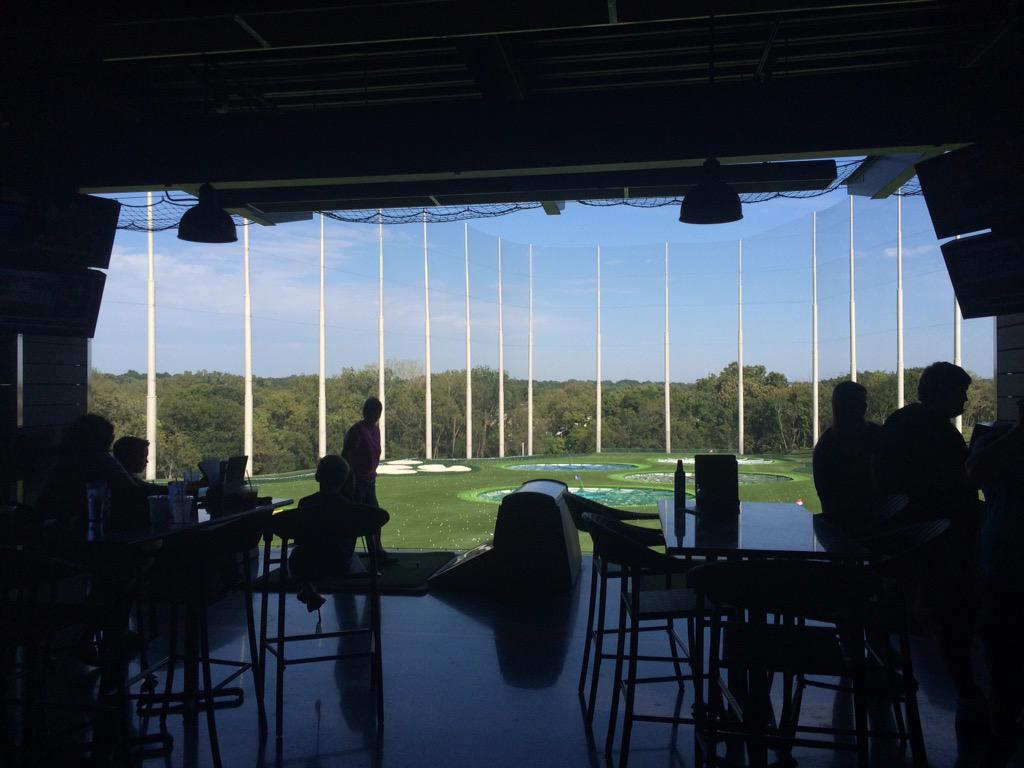 JennyKCMO's tweet image. Great speaker! @GRUVERGary  #AgileatScale #DevOpsAtScale. Great location! @Topgolf