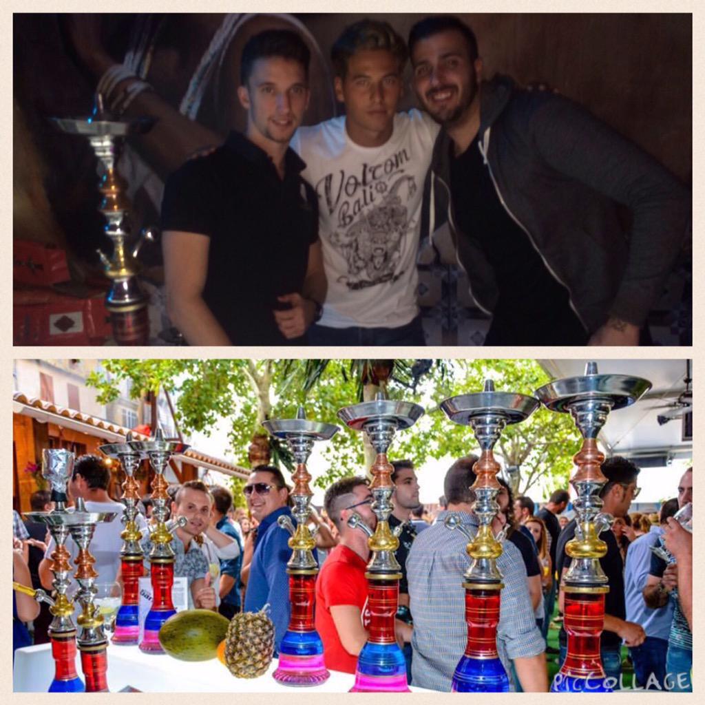 gabriel_sovi's tweet photo. Seguimos d feria..tard-noche en @ZonaBarcelo disfrutando d @as_de_shisha y junto con Pablo y Jose..dos fenómenos!! http://t.co/Jy8gNHNar6